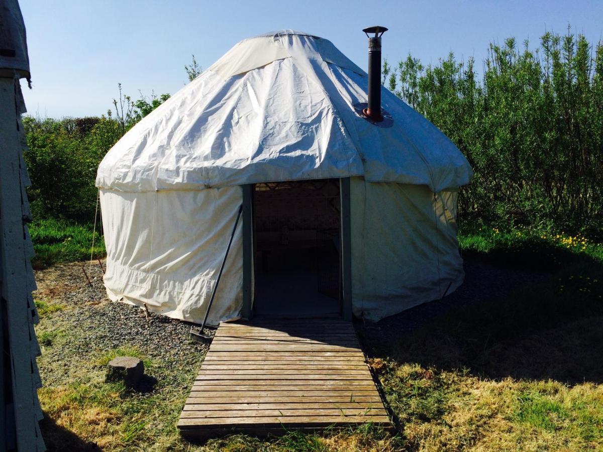 Mill Haven Place Glamping Yurt 3 Хаверфордуэст Экстерьер фото