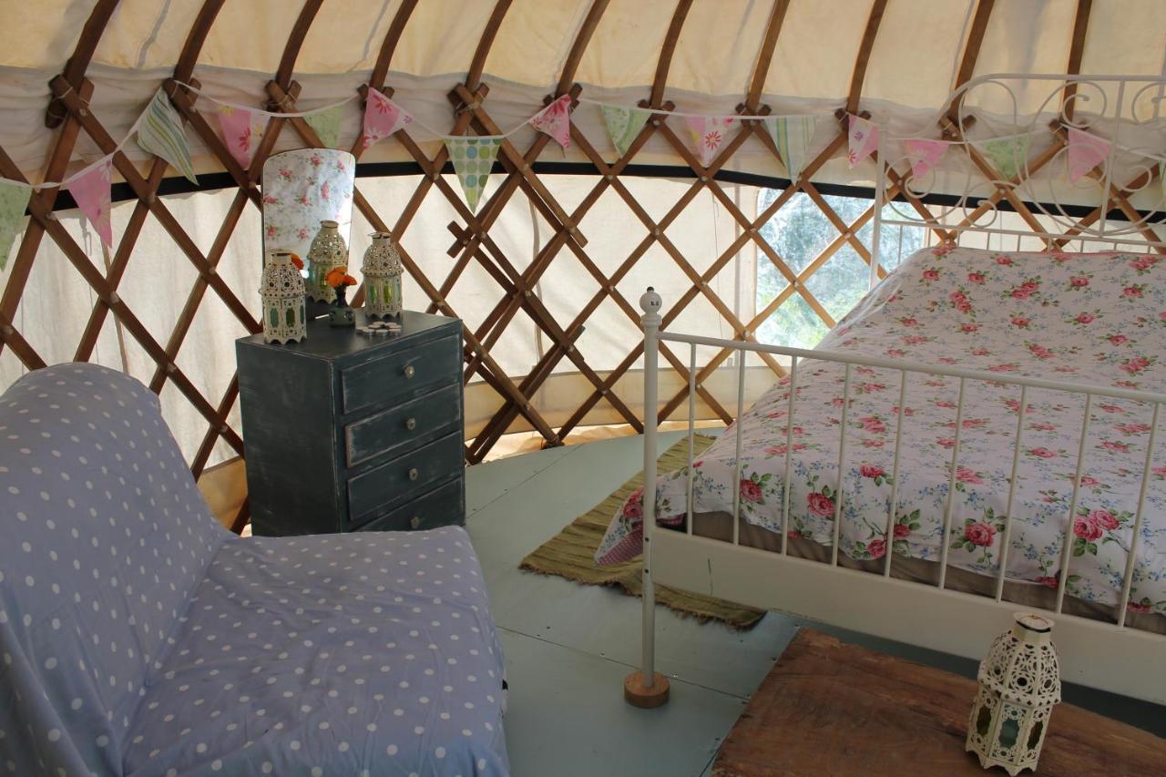 Mill Haven Place Glamping Yurt 3 Хаверфордуэст Экстерьер фото
